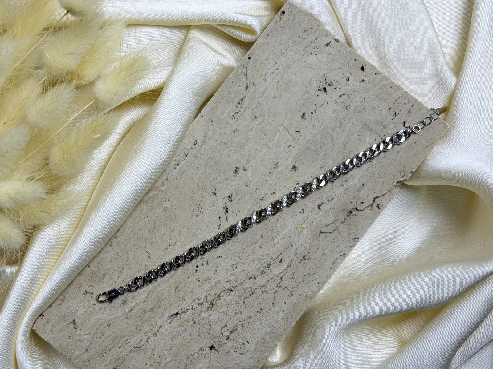 Xupıng Silver Minik Taş Detaylı Bileklik